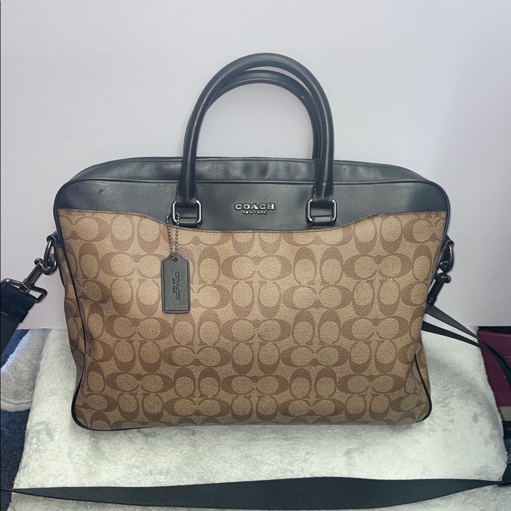 Coach ‘Beckett’ Signature Slim Brief